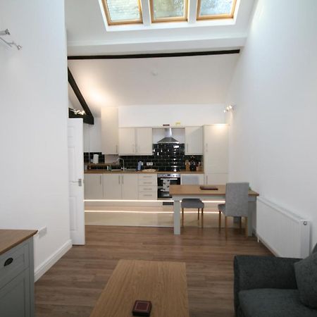 Flat 5, 124 High Street Apartment Newmarket  Exterior photo